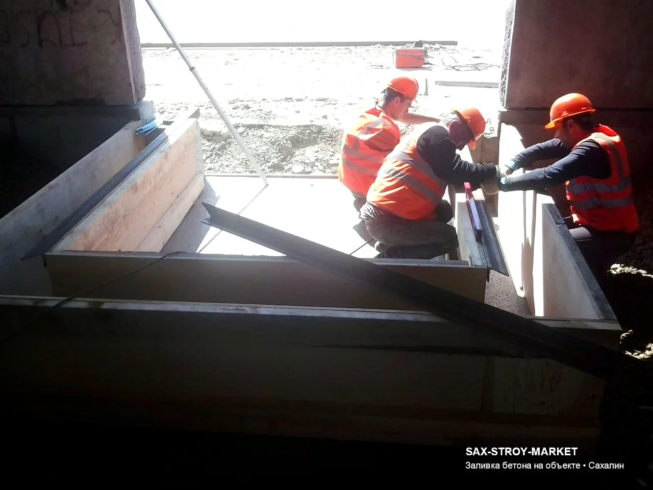 Устройство фундамента: основание под дом, каркас готов к бетонированию — Южно-Сахалинск, Сах-Строй-Маркет