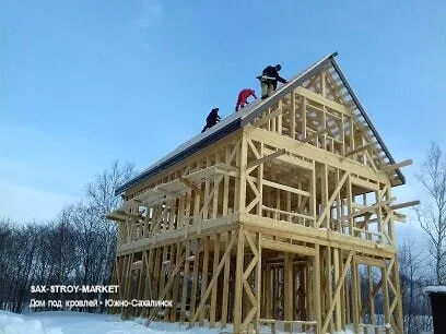 Строительство дома под ключ: частный дом, фасадные детали и участок — Южно-Сахалинск, Сах-Строй-Маркет