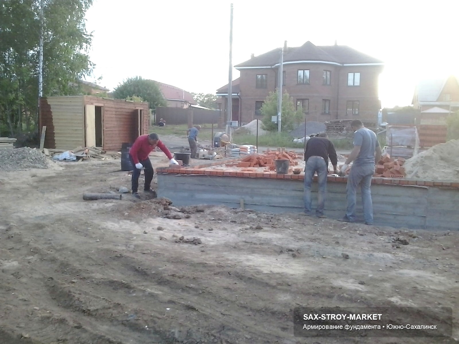 Устройство фундамента: основание под дом, бетонные работы на объекте — Южно-Сахалинск, Сах-Строй-Маркет