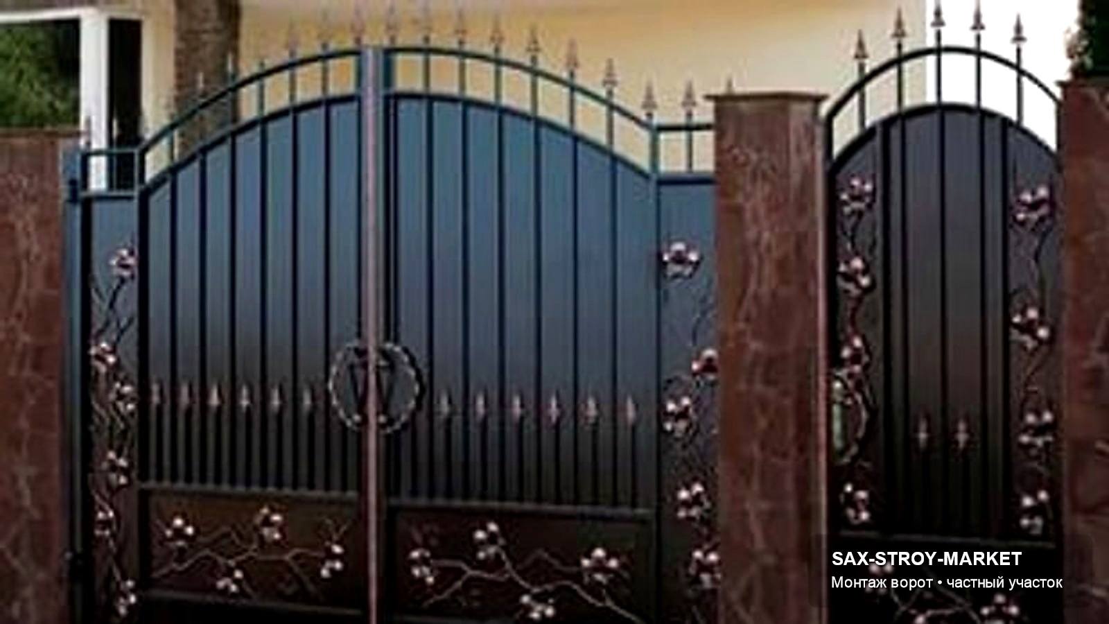 Установка ворот: ворота на участке, въездная группа на объекте — Южно-Сахалинск, Сах-Строй-Маркет